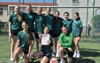 Piłka nożna dziewcząt ID 2026